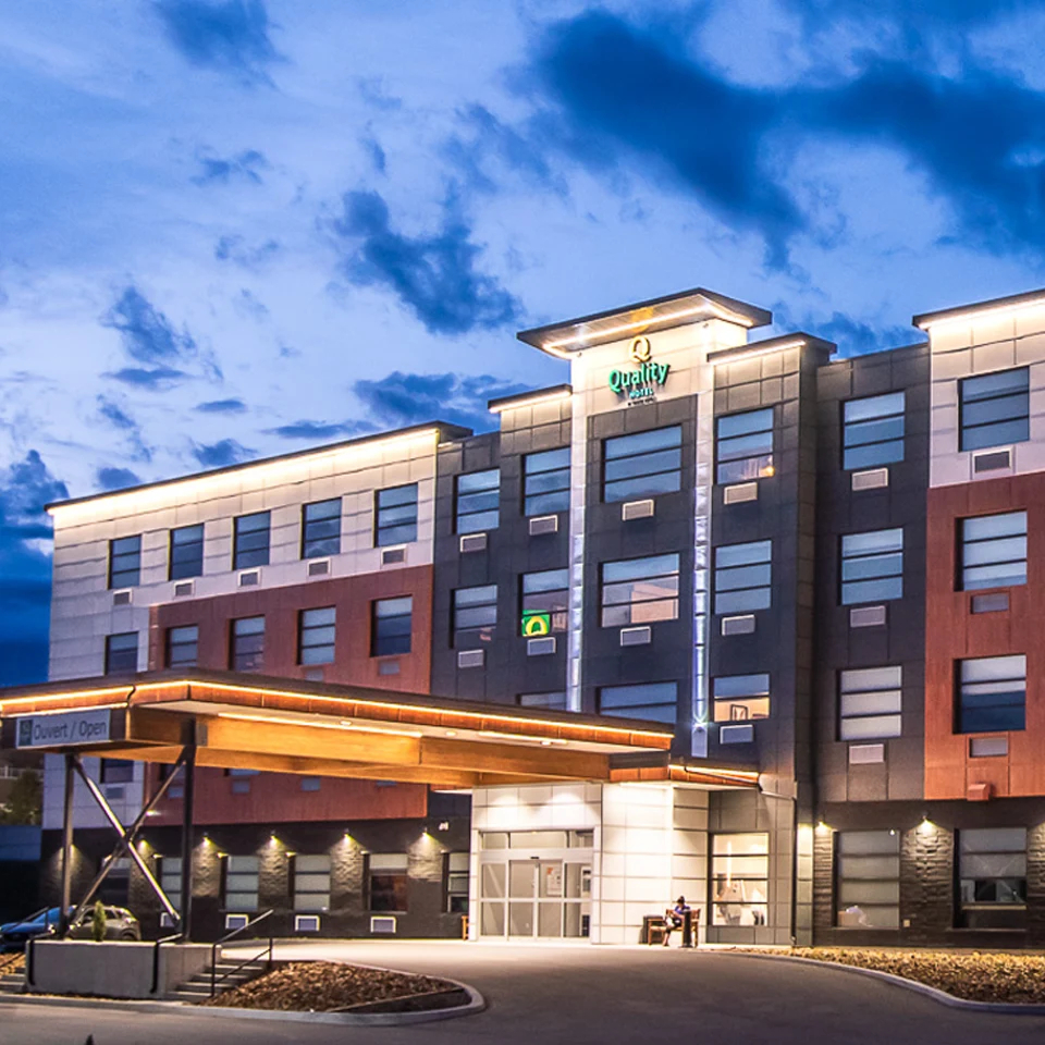 An exterior photo of a Quality Inn Hotel